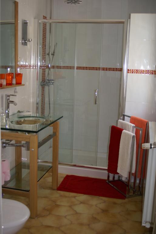 Air Du Temps Bed & Breakfast Ceyreste Стая снимка