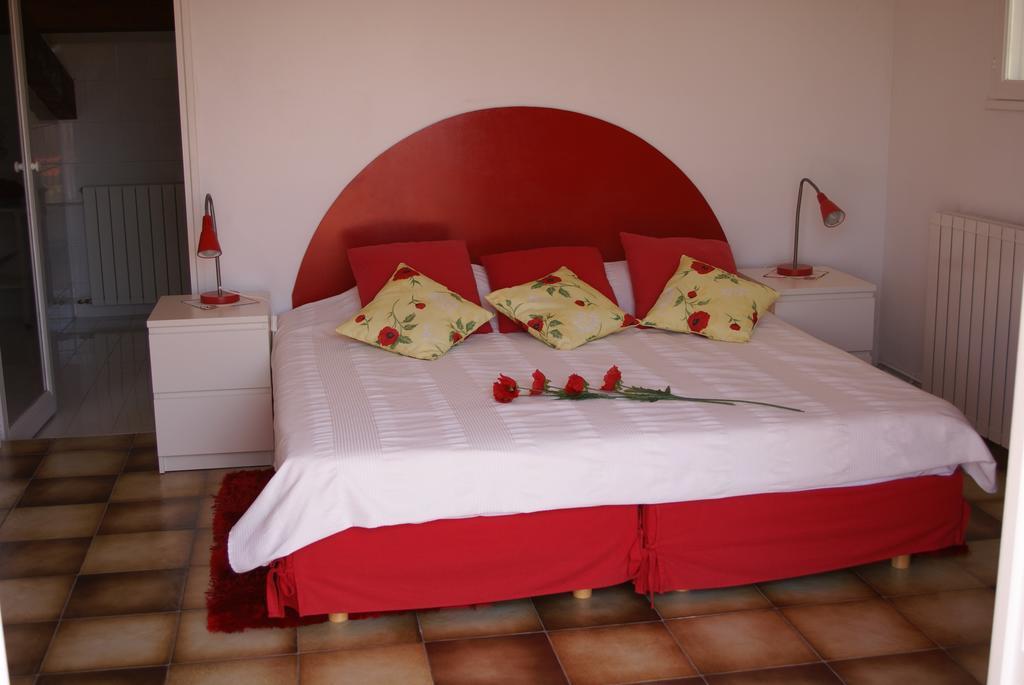 Air Du Temps Bed & Breakfast Ceyreste Стая снимка