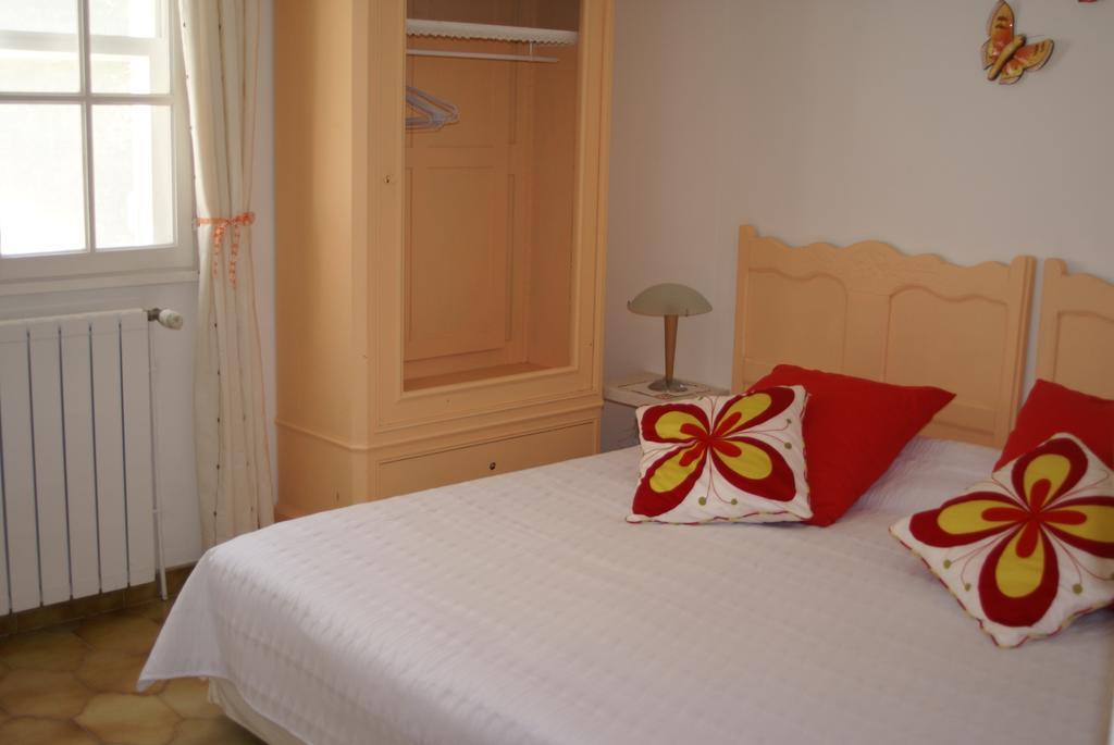 Air Du Temps Bed & Breakfast Ceyreste Стая снимка